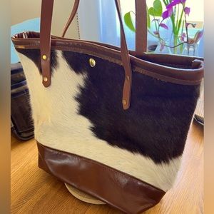 Handmade Leather Bucket Purse 🐮